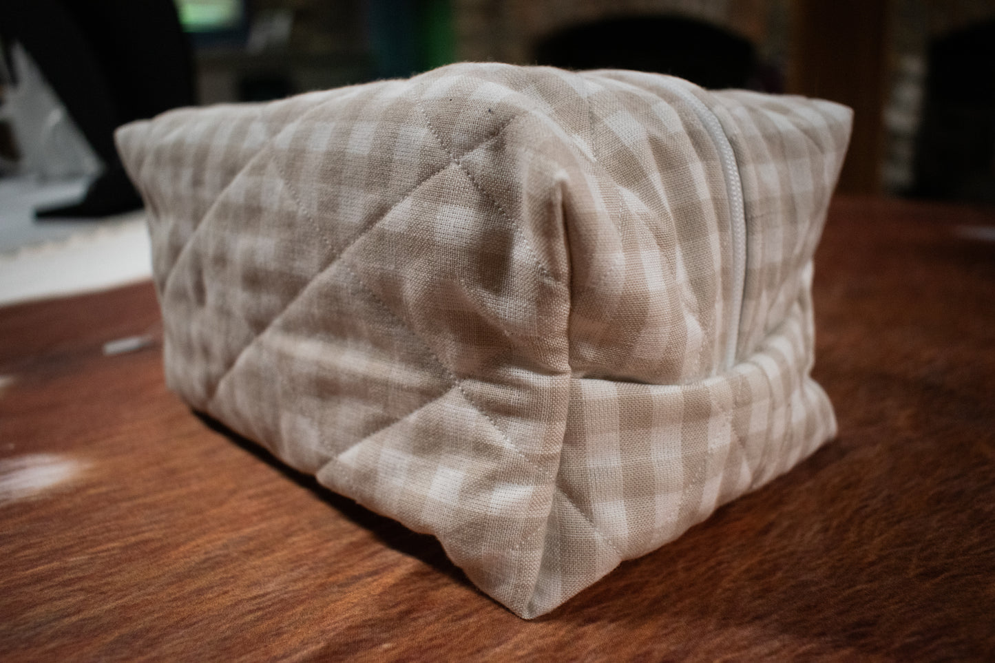 Light Beige Gingham Makeup Bag
