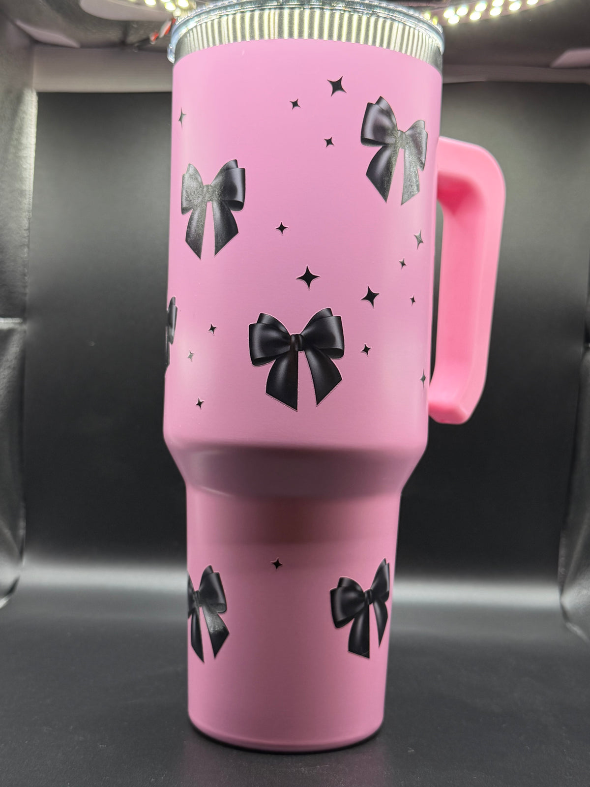 40 oz Black Bow