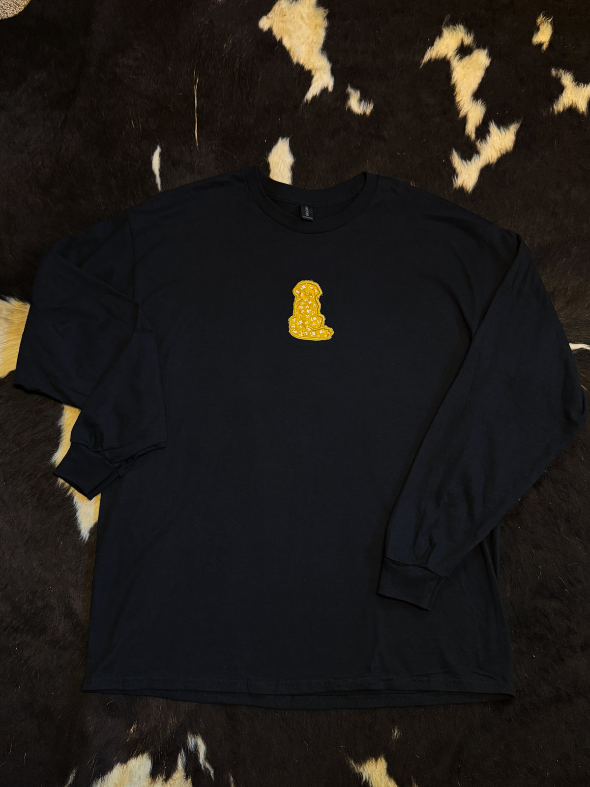 Golden Retriever Appliqué Long Sleeve